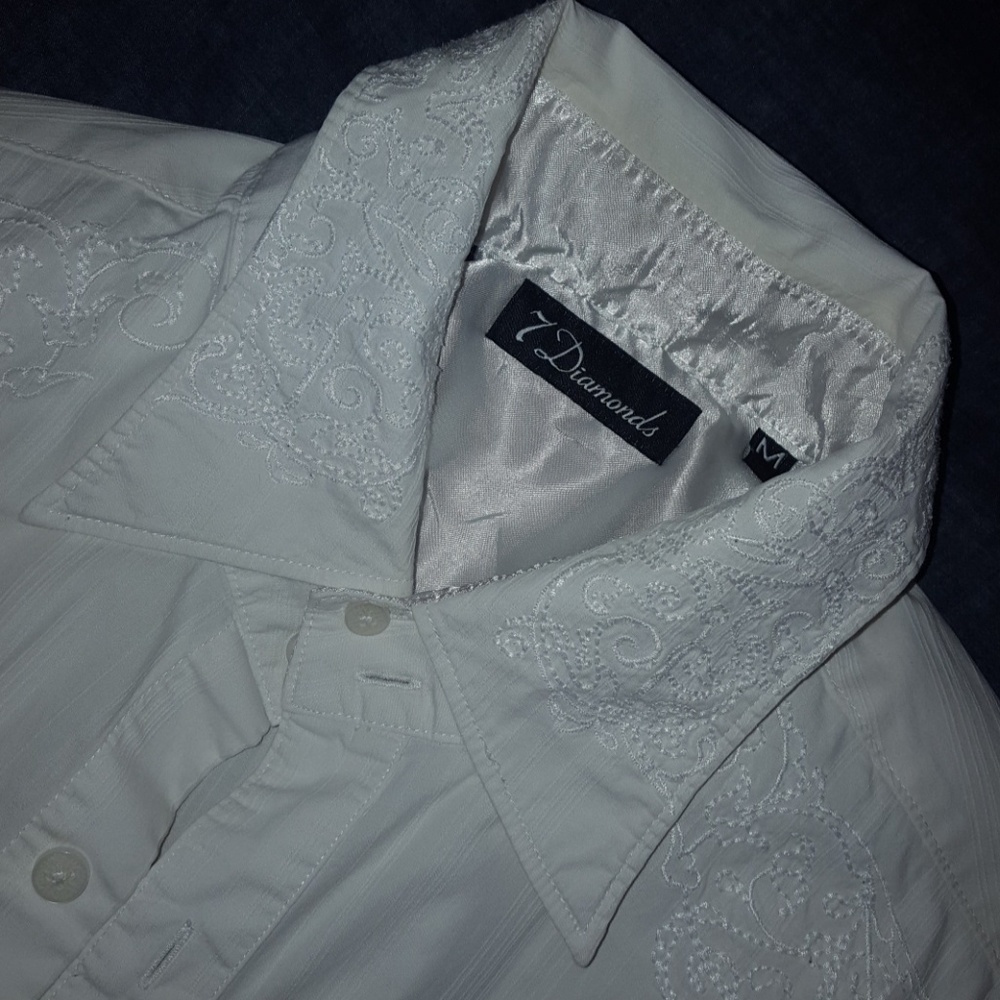 White detailed dress shirt